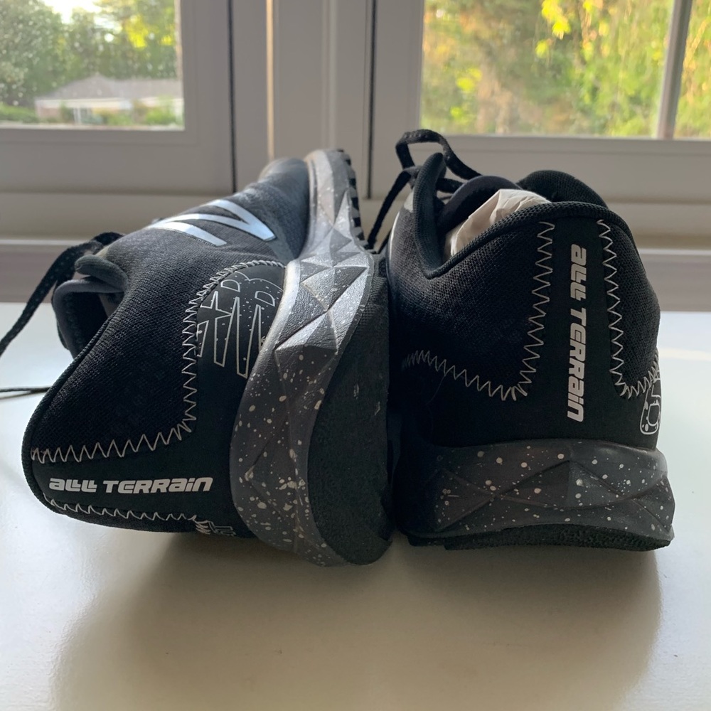 Men’s New Balance MY690